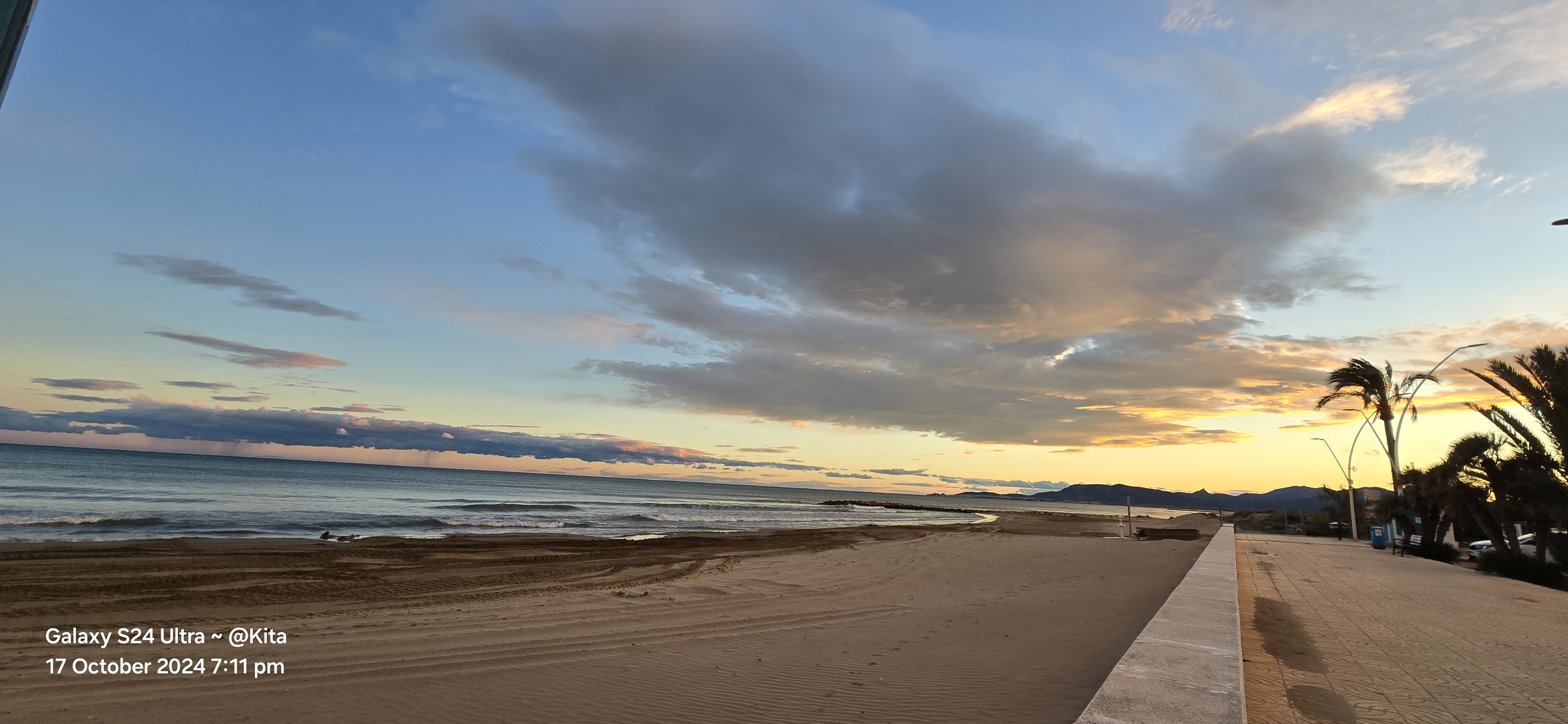 Evening light along the Torrenostra coastline
